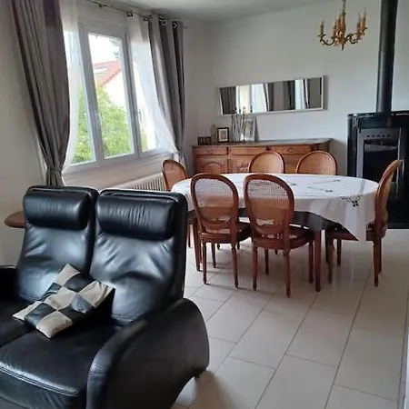 بيت للعطل Maison Cosy 600m De La Gare De رامبوييه